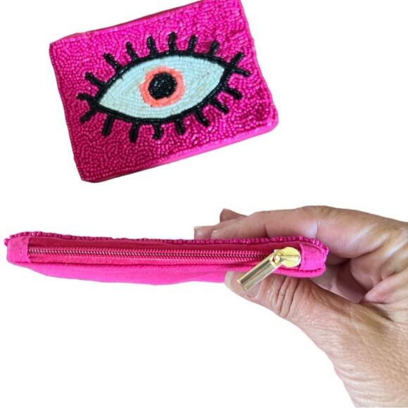 Pink Beaded Eye Clutch New no tags - Picture 5 of 5